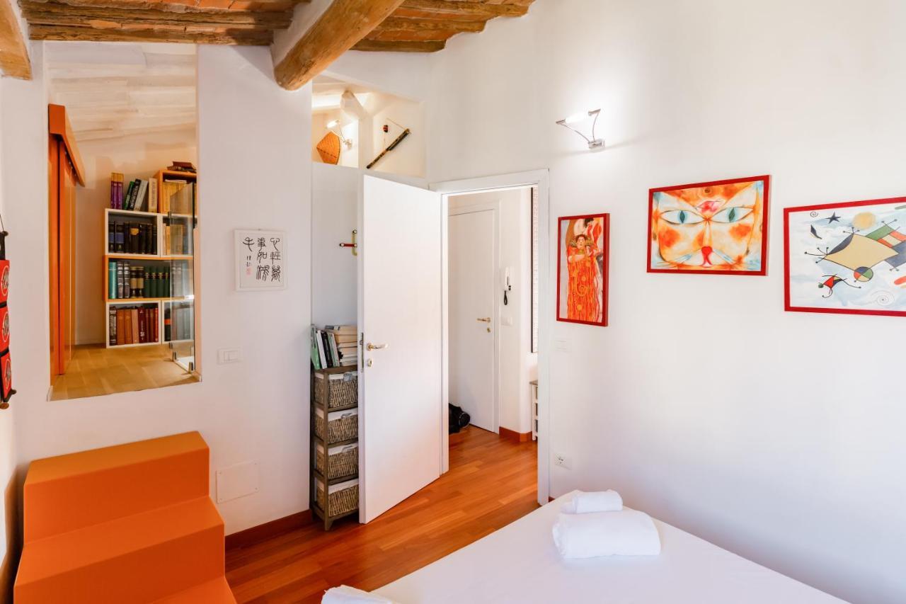 Piazza Dei Cavalieri Orange Attic Apartment Pisa Dış mekan fotoğraf