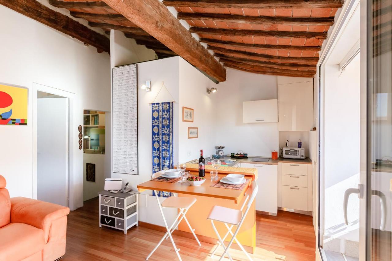 Piazza Dei Cavalieri Orange Attic Apartment Pisa Dış mekan fotoğraf